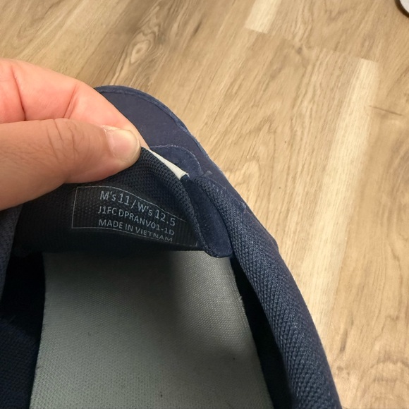 Kizik Prague Hands Free Canvas Shoes Men’s 11 / Womens 12.5 - Picture 7 of 8